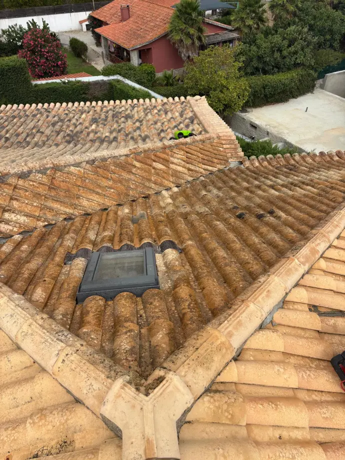 roof work progress